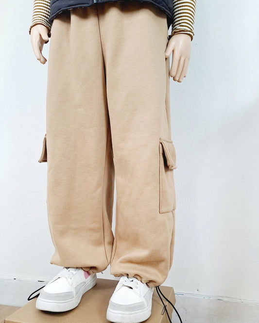 Pantalón cargo Ximena + accesorio