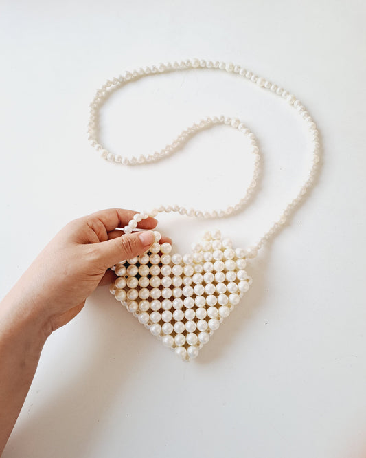 Cartera corazón perlas